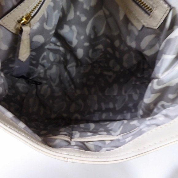 Aimee Kestenberg Lovers Lane Leather Expandable Backpack NWT Top Handle w Heart - Picture 12 of 15